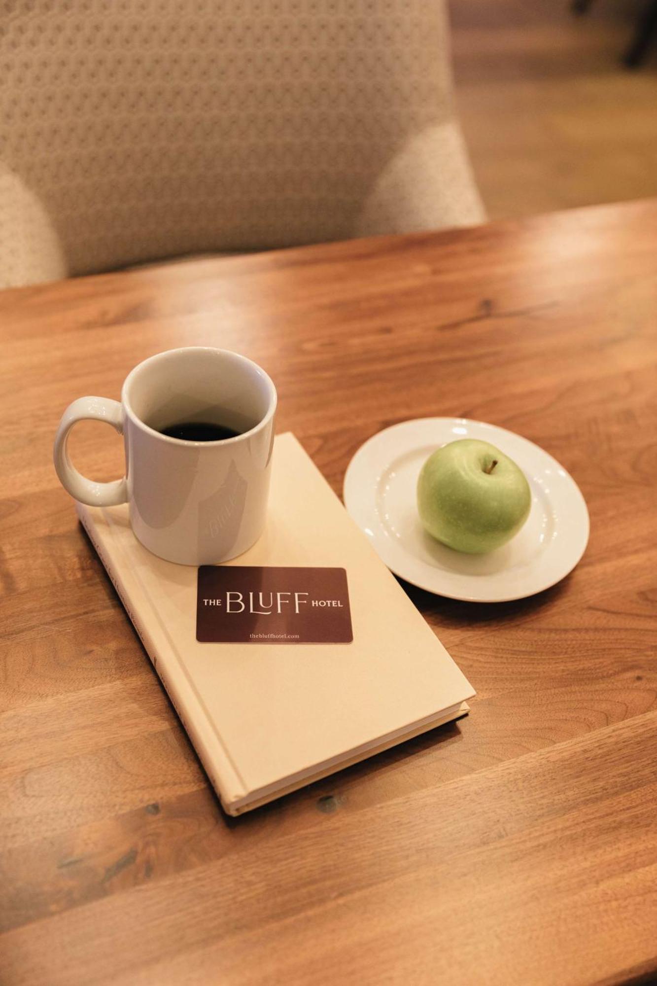 The Bluff Hotel Savannah, Tapestry Collection By Hilton Esterno foto